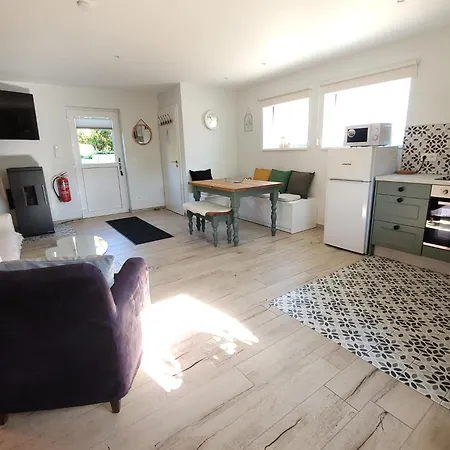 Chez Cecile Holiday home